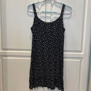 Brandy Melville dreas